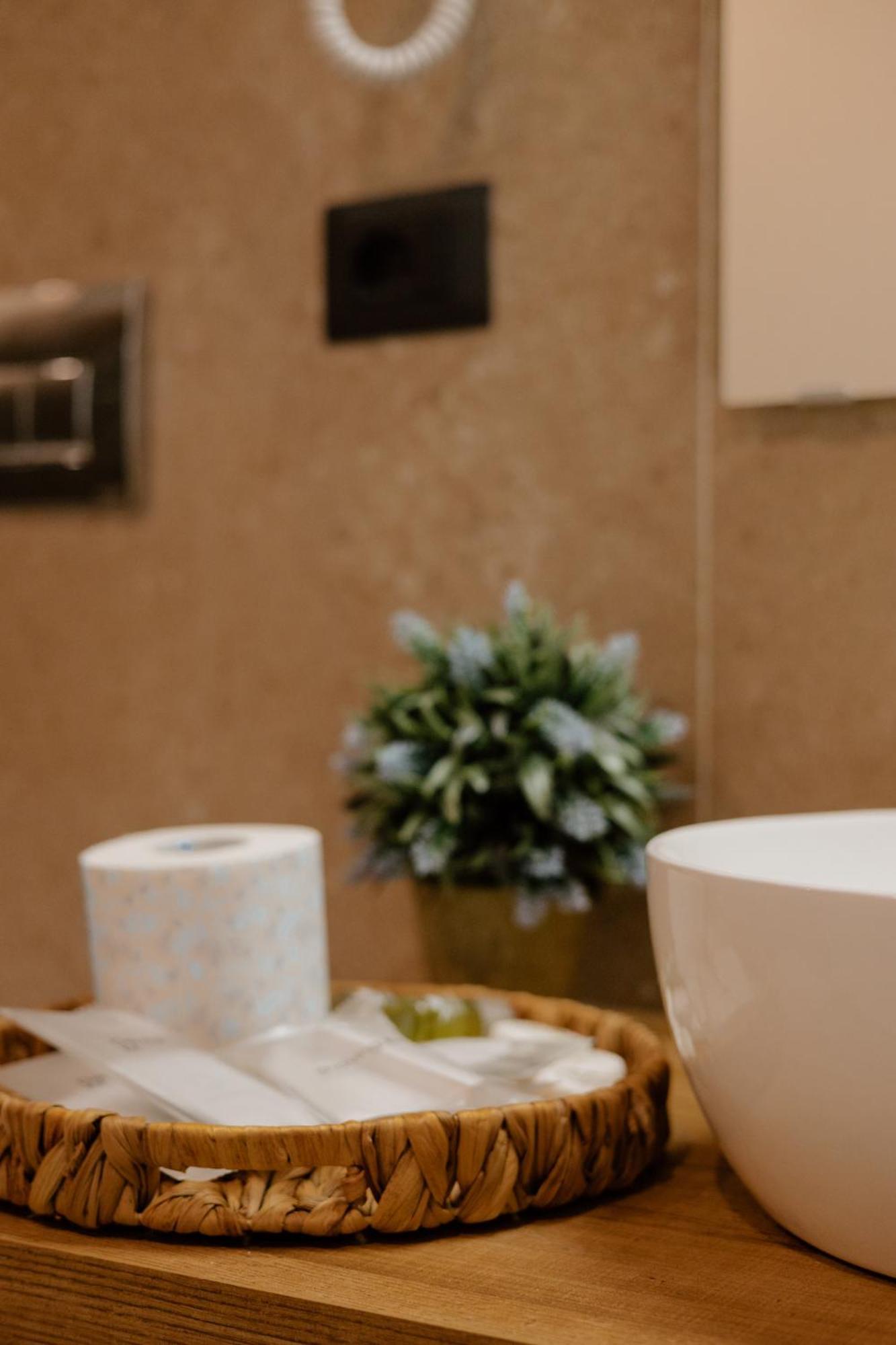 Belladonna Hotel Pedara Ngoại thất bức ảnh